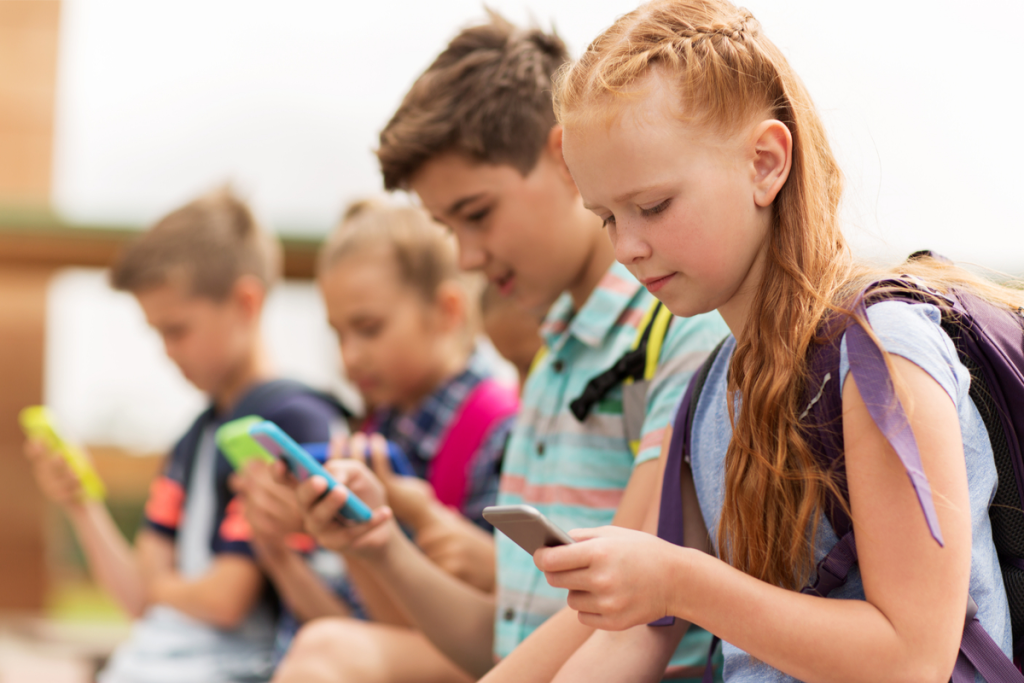 Effects of smartphones on Students - cbse schools admission